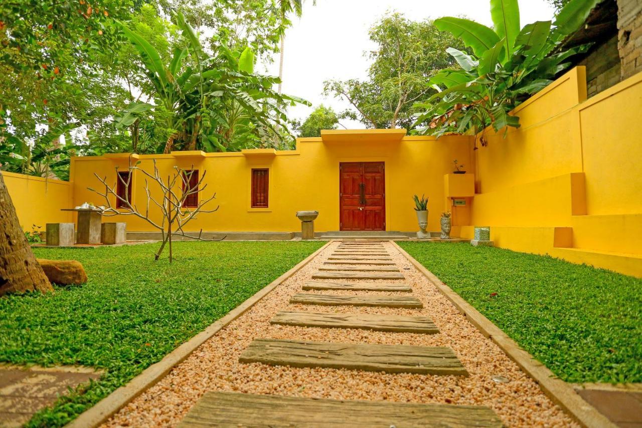 Villa Sanni 18 Hikkaduwa Bagian luar foto
