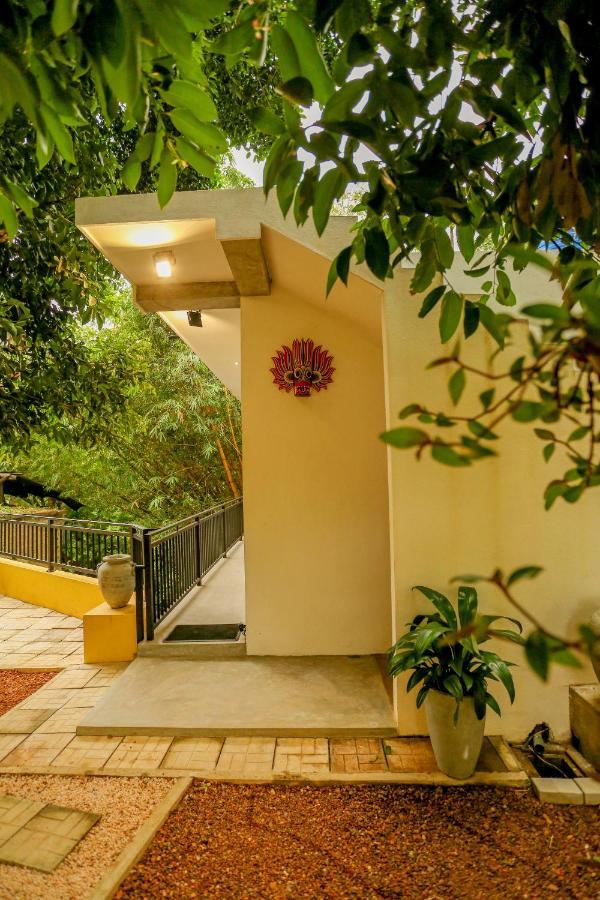 Villa Sanni 18 Hikkaduwa Bagian luar foto