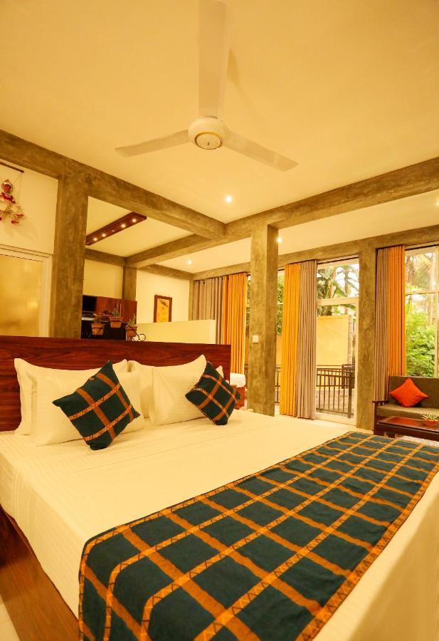 Villa Sanni 18 Hikkaduwa Bagian luar foto