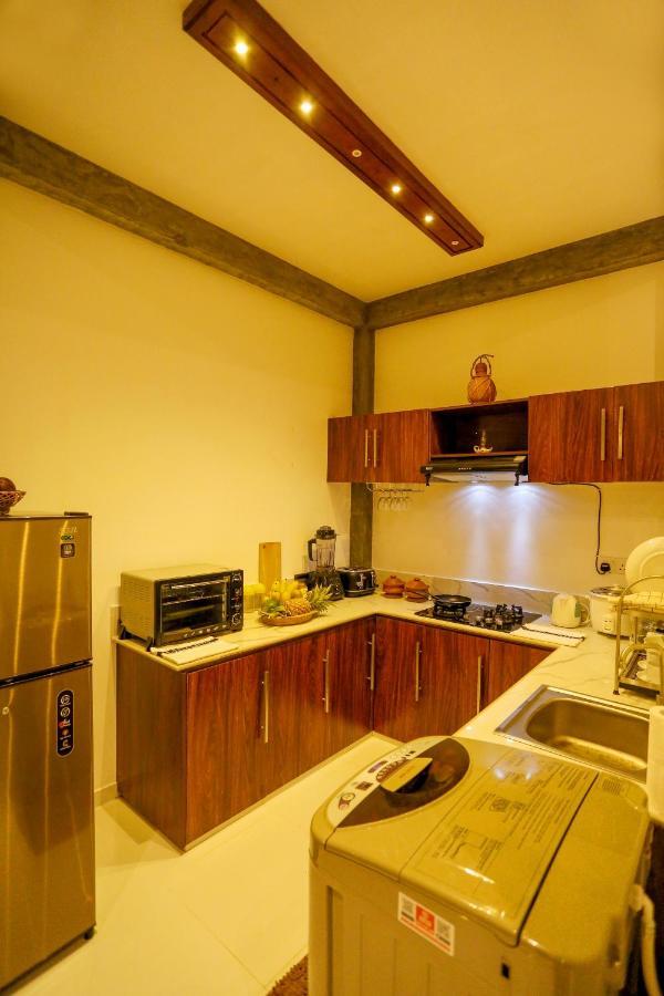 Villa Sanni 18 Hikkaduwa Bagian luar foto