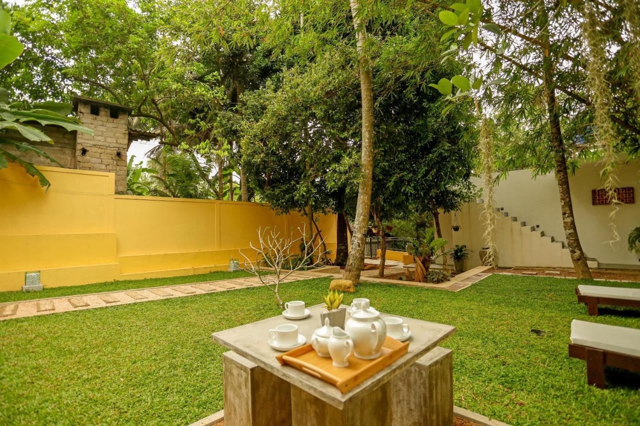 Villa Sanni 18 Hikkaduwa Bagian luar foto