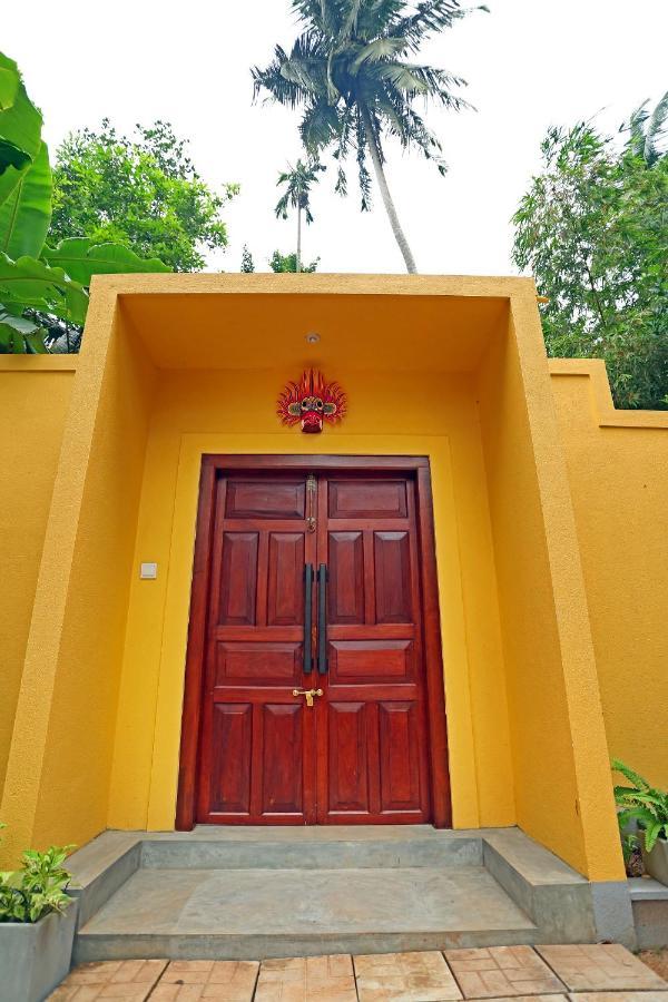Villa Sanni 18 Hikkaduwa Bagian luar foto